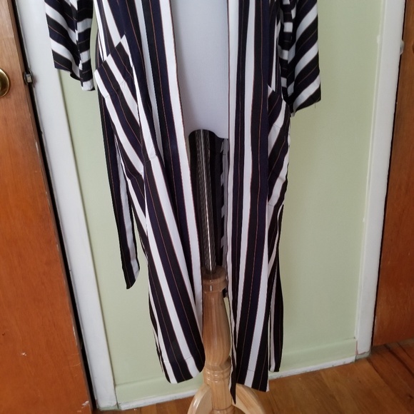 Aritzia Wilfred Free Stripe Robe Size XS Pre-owned - Picture 2 of 7